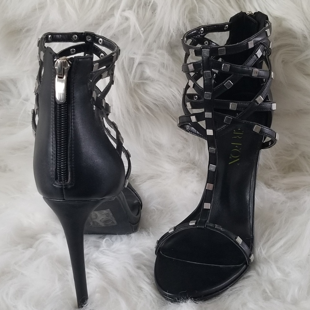 pumps - Picture 2 of 3
